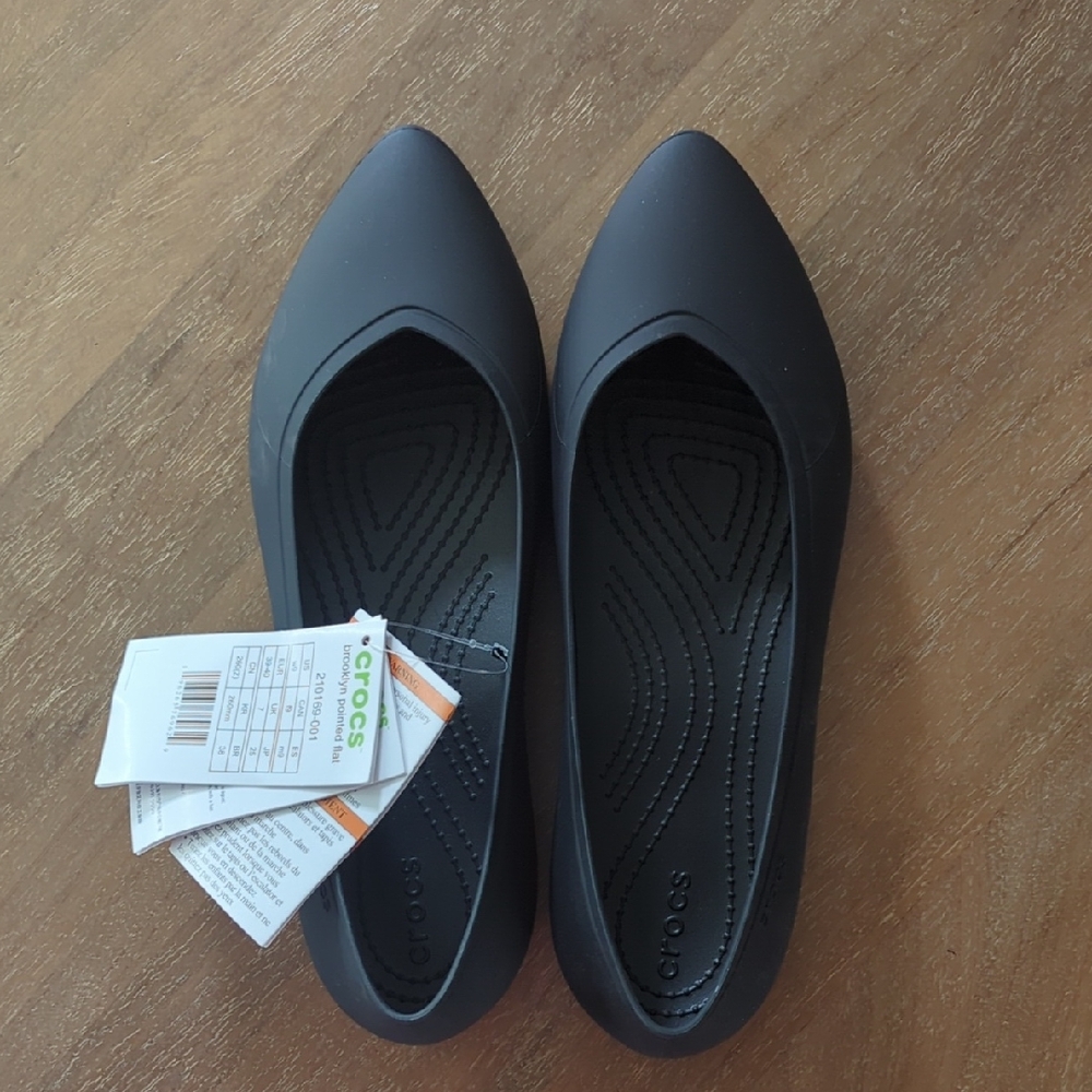 CROCS Women's Brooklyn Pointed Flats, Black SIZE 9